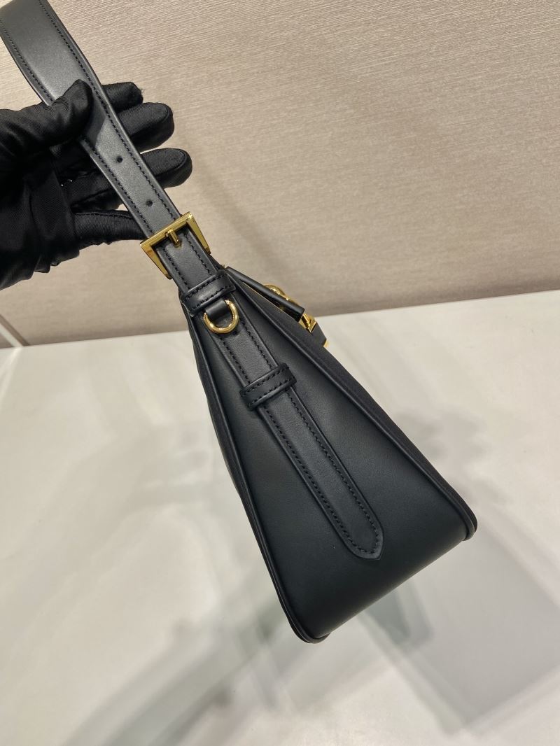 Pra*a hobo bags